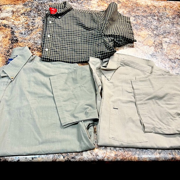 Other - Men’s button Up Short Sleeves Shirts Set of 3 Men’s Large